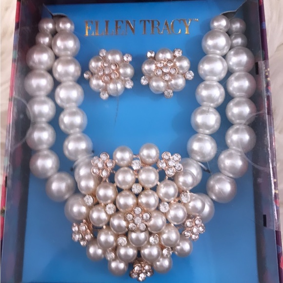 Ellen Tracy Necklace set - Picture 2 of 3